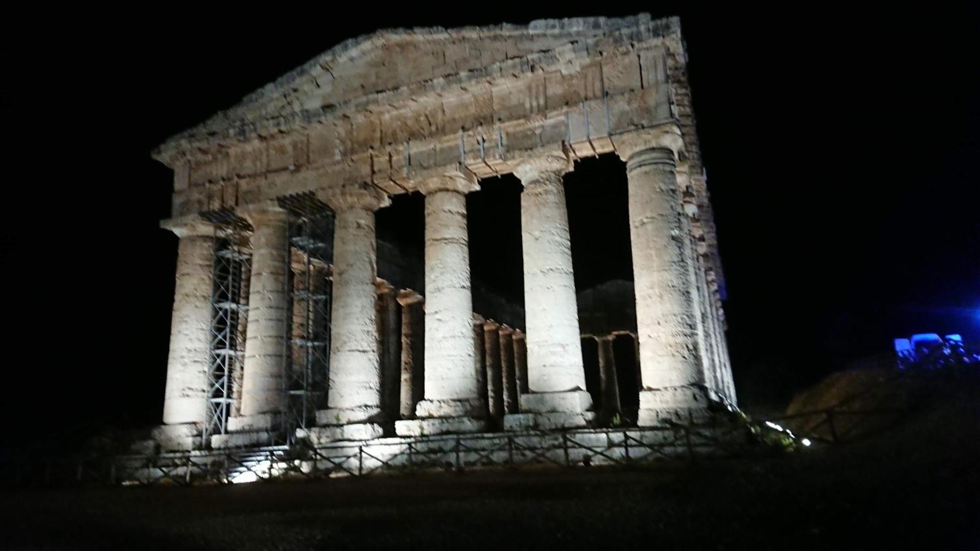 Helimos Bed&Breakfast Segesta Temple-Castellammare Calatafimi Bagian luar foto